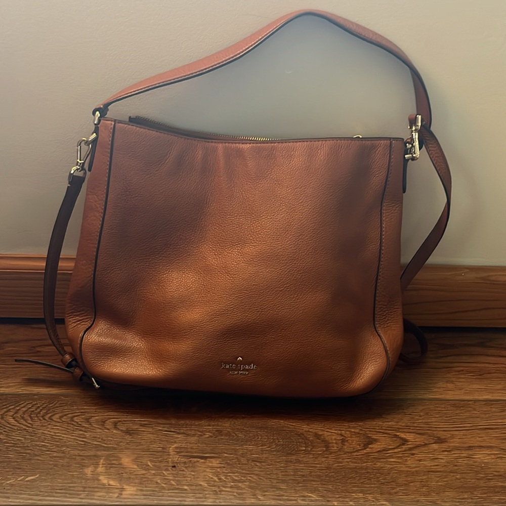 Authentic Kate Spade crossbody with handle option bag